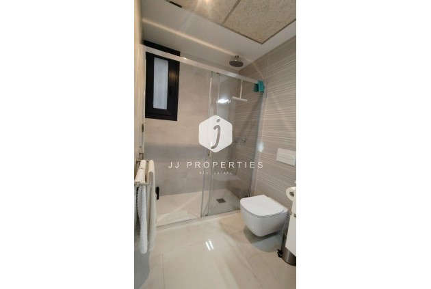 D'occasion - Appartement -
Orihuela Costa - PAU 8