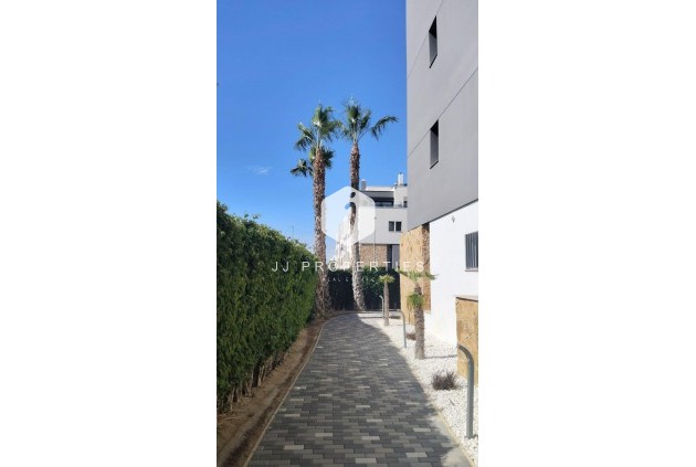 D'occasion - Appartement -
Orihuela Costa - PAU 8
