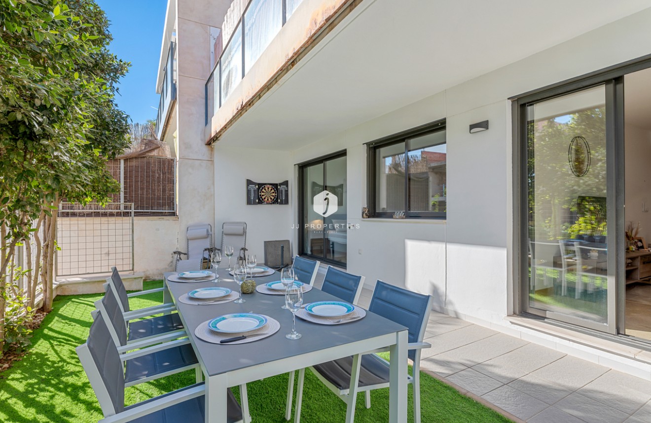 D'occasion - Appartement -
Campoamor - Costa Blanca
