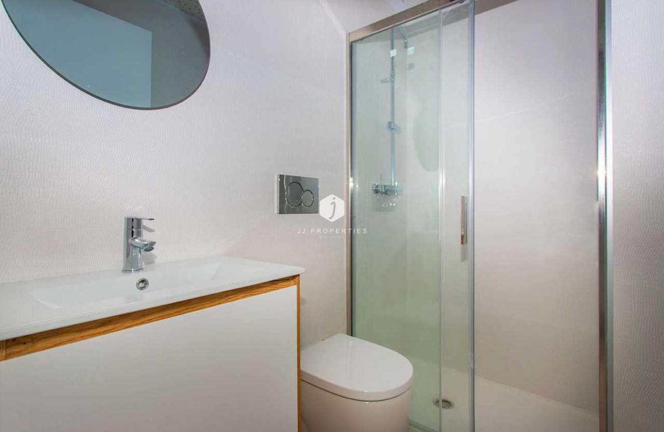 D'occasion - Appartement -
Torrevieja - Costa Blanca