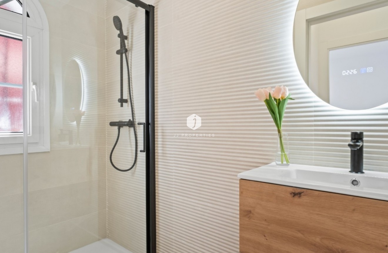 D'occasion - Villa -
Orihuela Costa - Costa Blanca