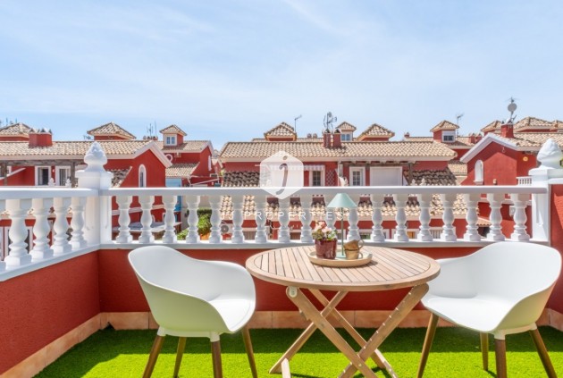 D'occasion - Villa -
Orihuela Costa - Costa Blanca