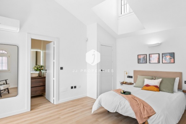 D'occasion - Villa -
Orihuela Costa - Costa Blanca