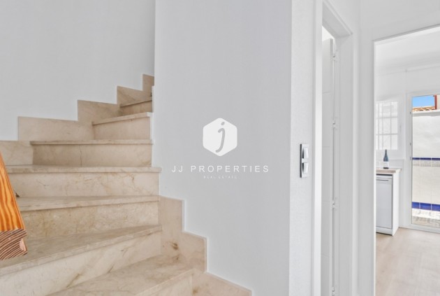 D'occasion - Villa -
Orihuela Costa - Costa Blanca