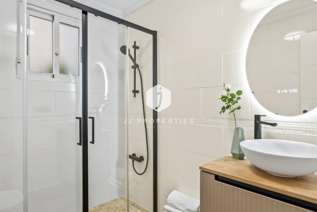Resale - Apartment / flat -
Orihuela Costa - Costa Blanca