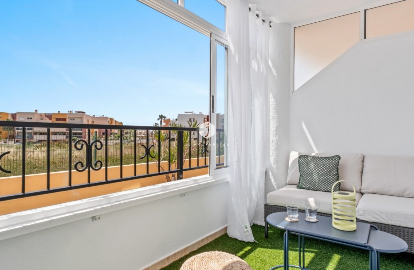Resale - Apartment / flat -
Orihuela Costa - Costa Blanca