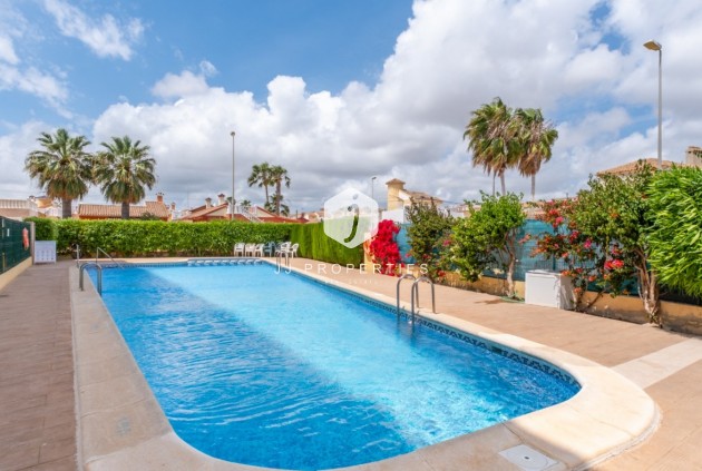 Resale - Apartment / flat -
Orihuela Costa - Costa Blanca