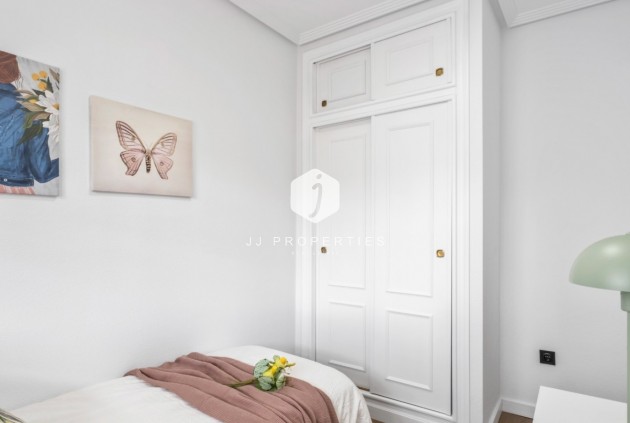 Resale - Apartment / flat -
Orihuela Costa - Costa Blanca