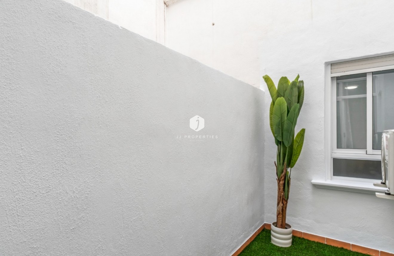 Resale - Apartment / flat -
Orihuela Costa - Costa Blanca