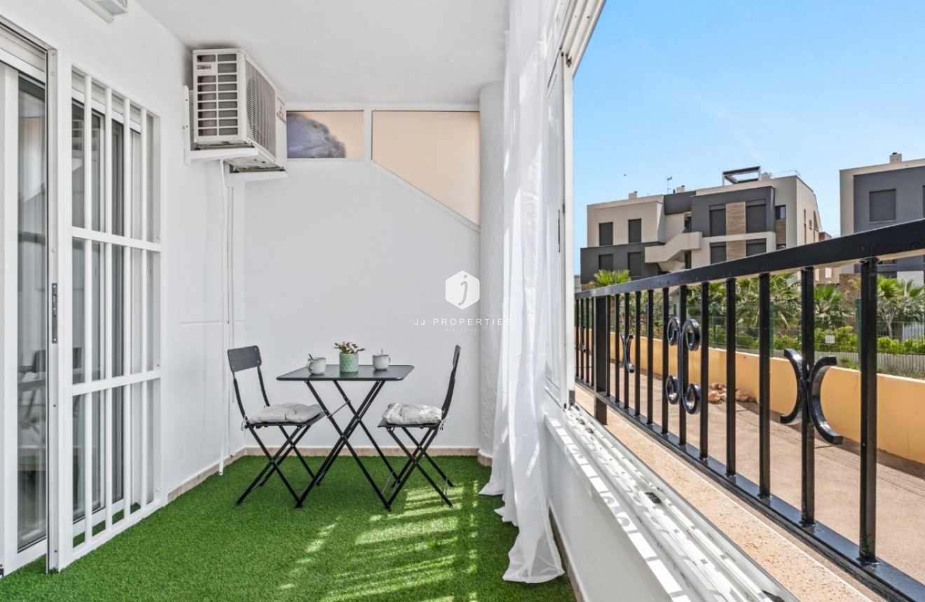 Resale - Apartment / flat -
Orihuela Costa - Costa Blanca
