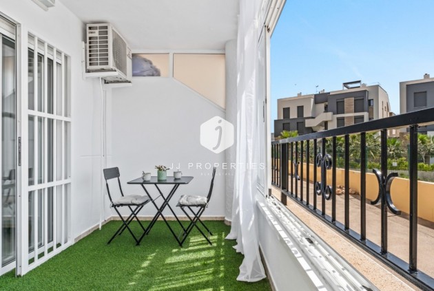 Resale - Apartment / flat -
Orihuela Costa - Costa Blanca