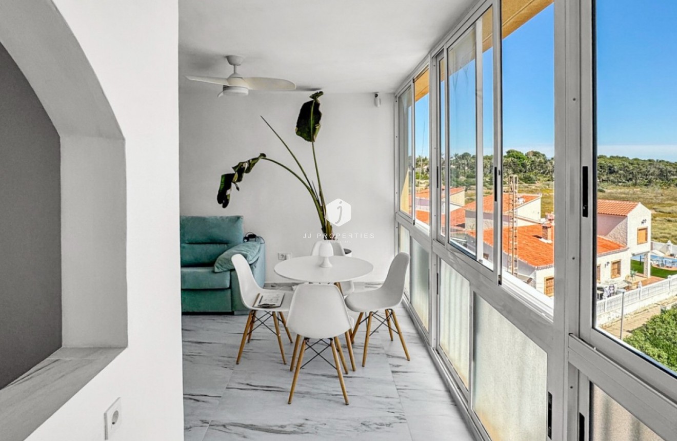 Aus zweiter Hand - Wohnung -
Orihuela Costa - Costa Blanca