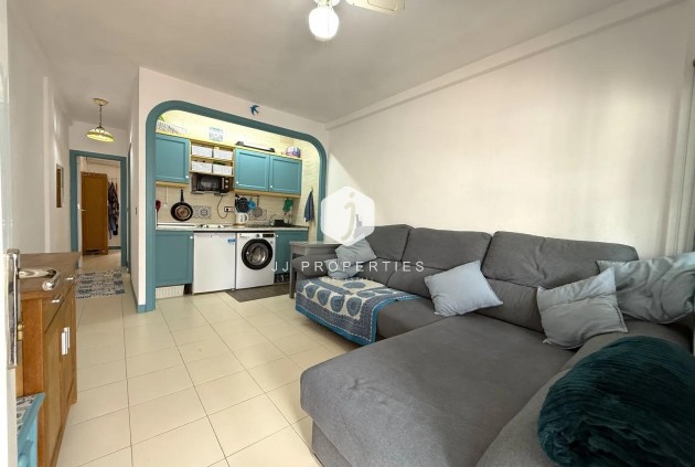 Segunda mano - Apartamento / piso -
Torrevieja - La Mata