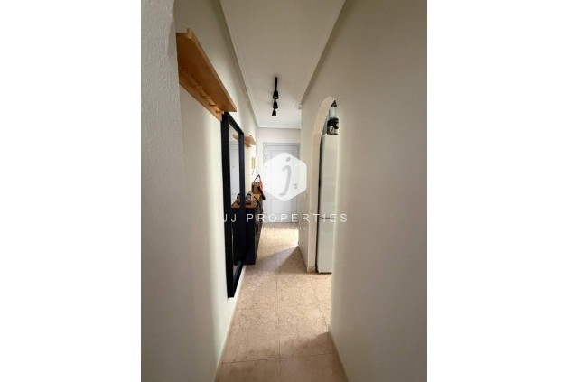 D'occasion - Appartement -
Torrevieja - Centro