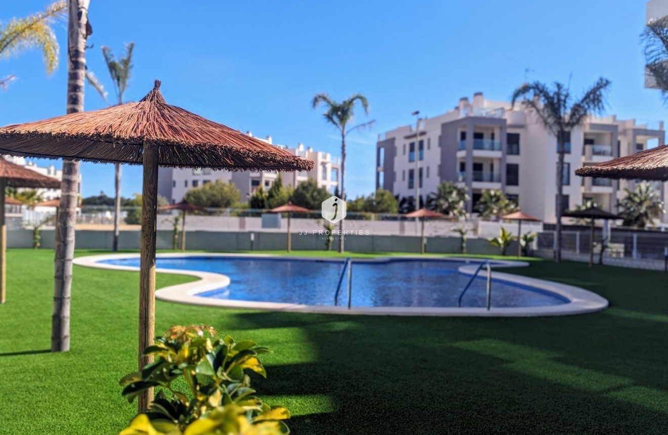 Aus zweiter Hand - Penthouse -
Orihuela Costa - Las Filipinas