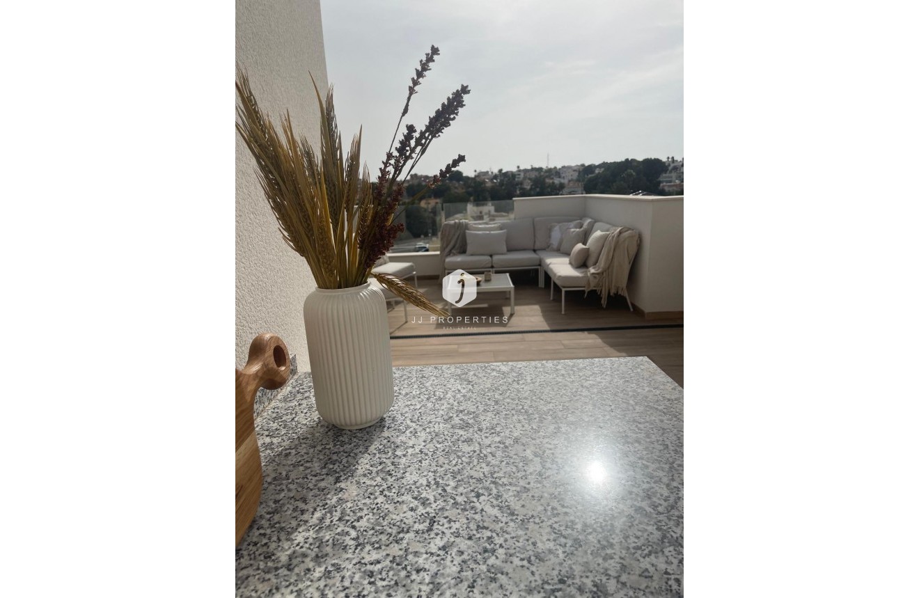 Aus zweiter Hand - Penthouse -
Orihuela Costa - Las Filipinas