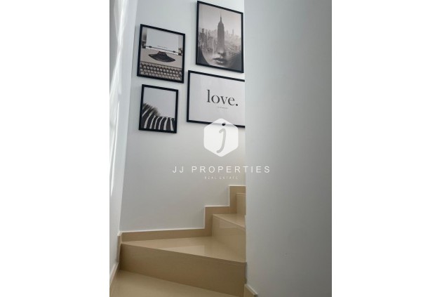 Aus zweiter Hand - Penthouse -
Orihuela Costa - Las Filipinas