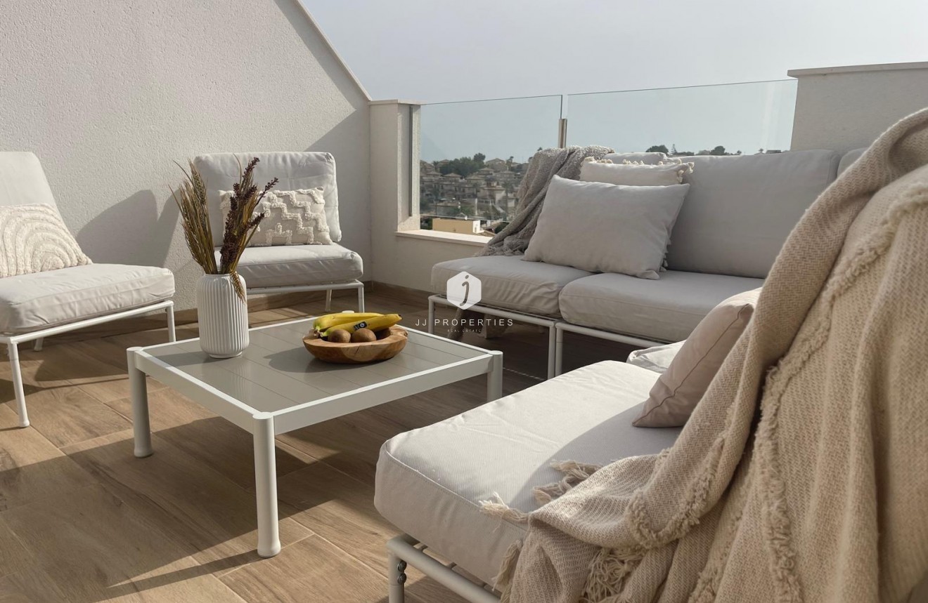 Aus zweiter Hand - Penthouse -
Orihuela Costa - Las Filipinas