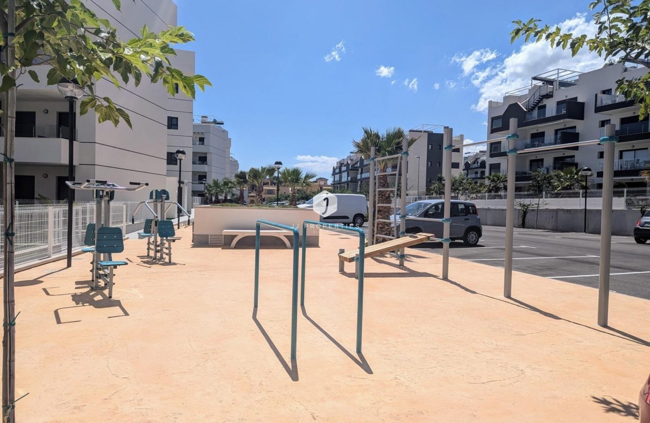 Aus zweiter Hand - Penthouse -
Orihuela Costa - Las Filipinas