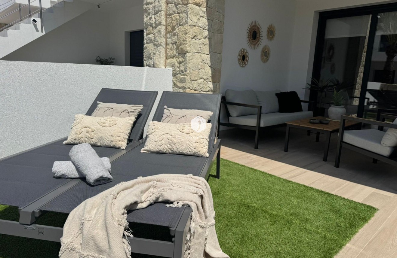 Resale - Apartment / flat -
Orihuela Costa - Rocio Del Mar