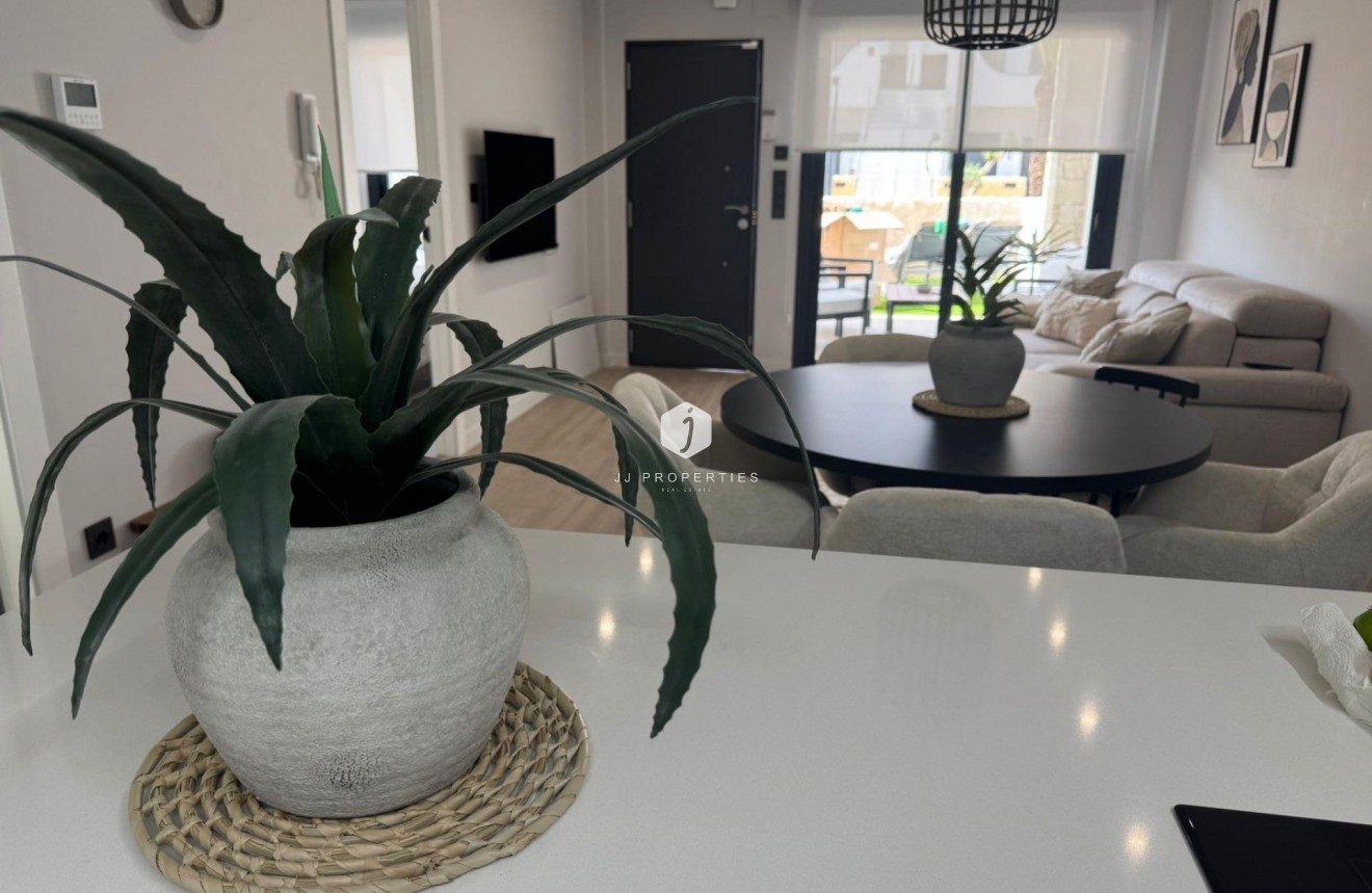 Resale - Apartment / flat -
Orihuela Costa - Rocio Del Mar