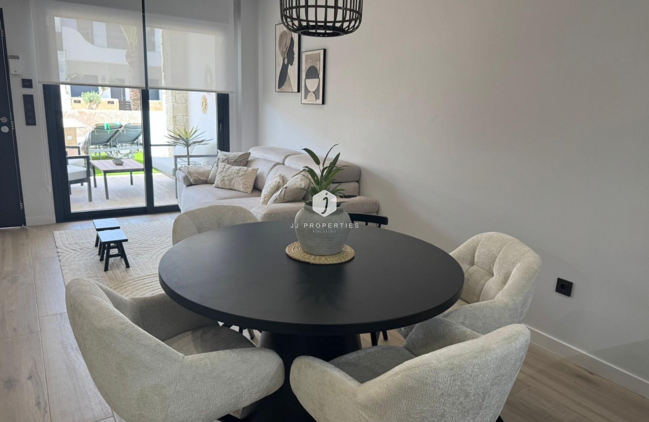 Resale - Apartment / flat -
Orihuela Costa - Rocio Del Mar