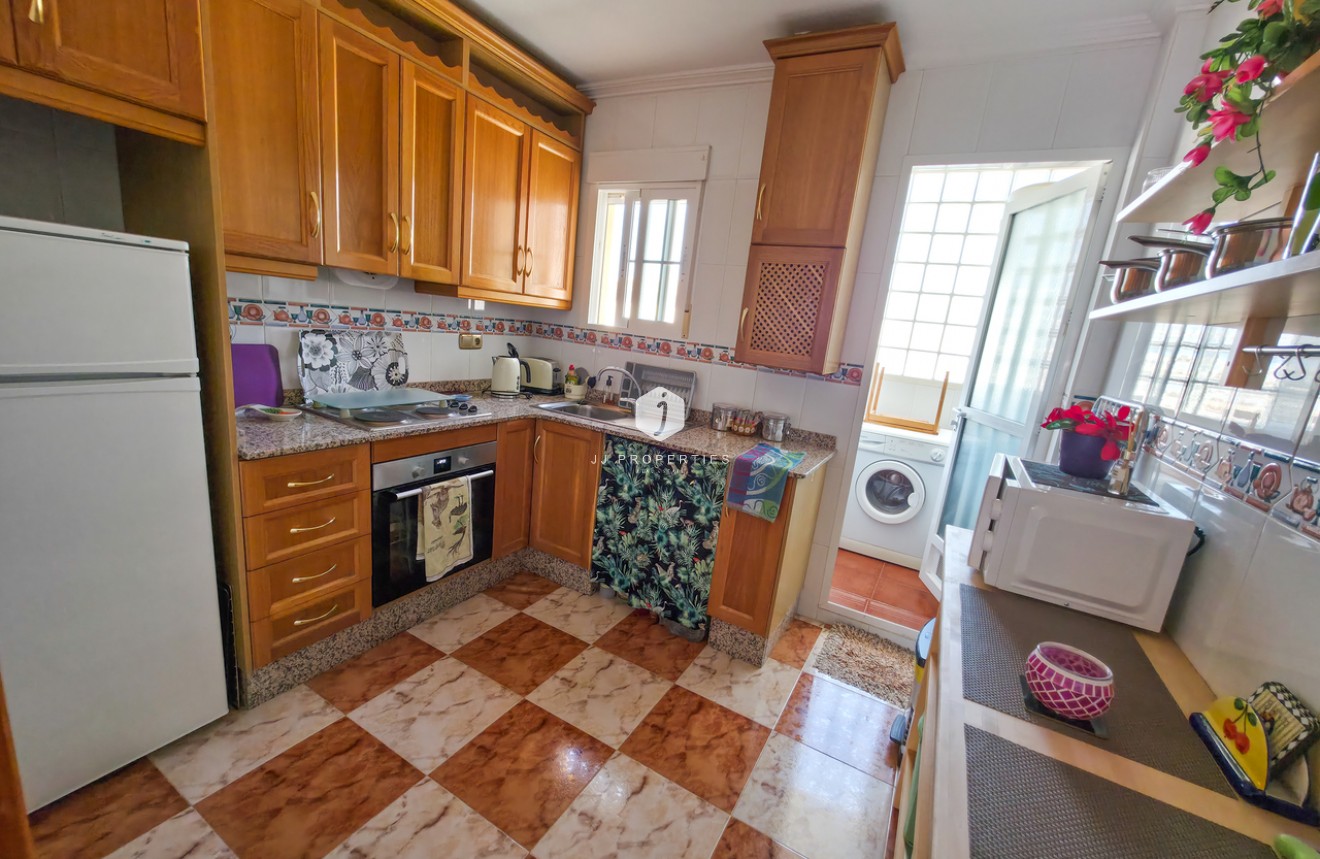 Aus zweiter Hand - Wohnung -
Cabo Roig - Costa Blanca