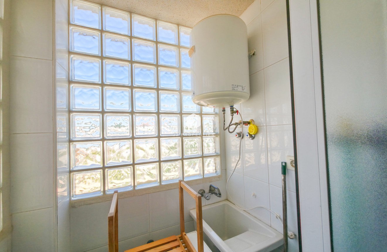 Aus zweiter Hand - Wohnung -
Cabo Roig - Costa Blanca