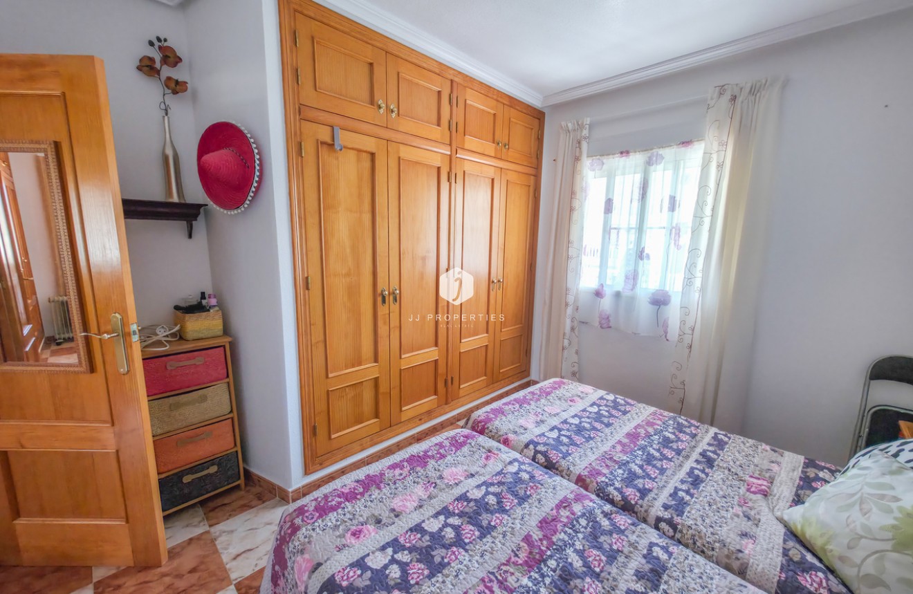 Aus zweiter Hand - Wohnung -
Cabo Roig - Costa Blanca
