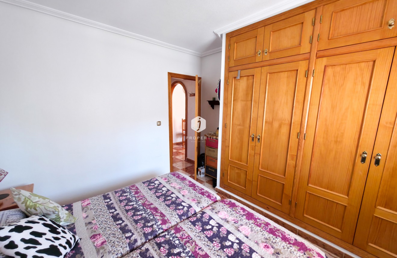 Aus zweiter Hand - Wohnung -
Cabo Roig - Costa Blanca