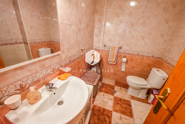 Aus zweiter Hand - Wohnung -
Cabo Roig - Costa Blanca
