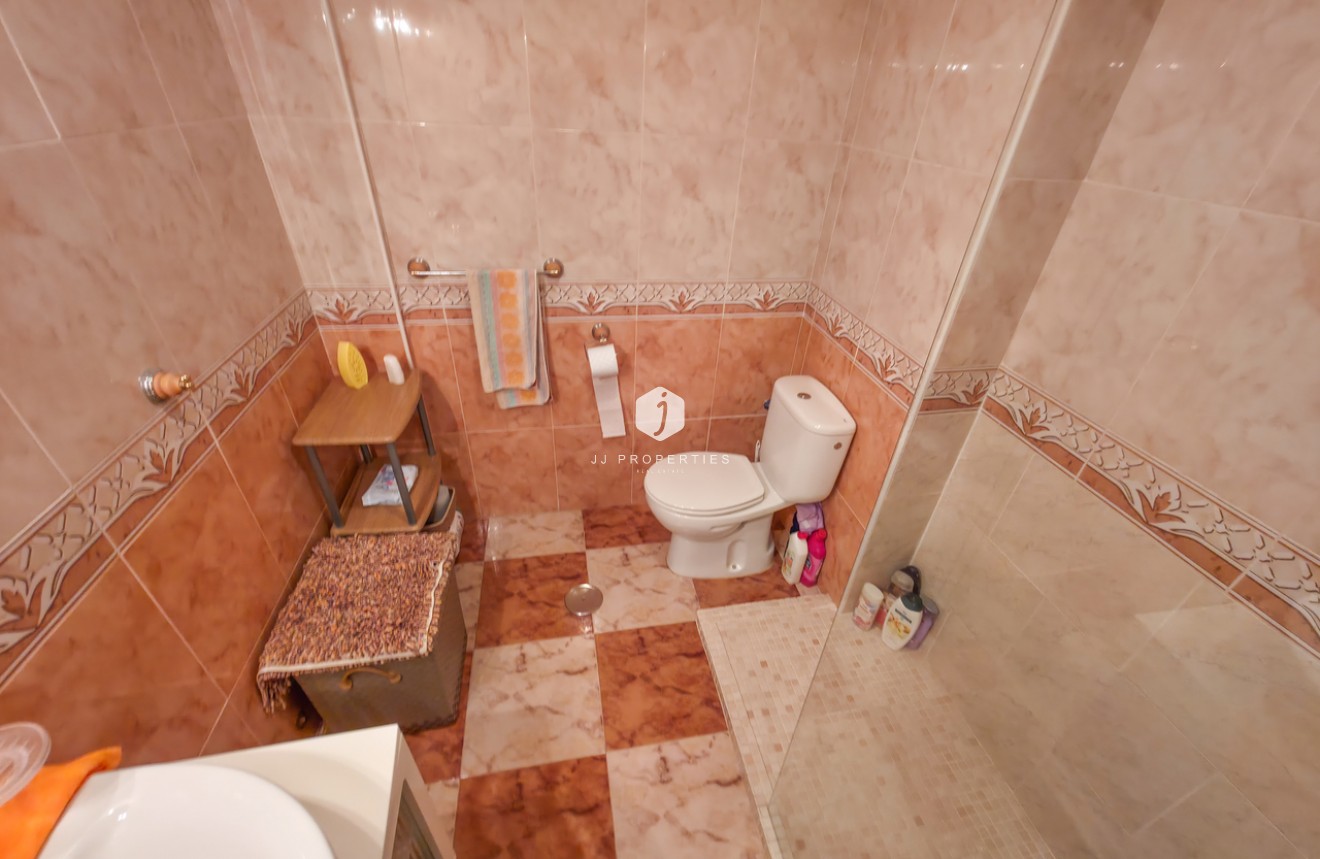 Aus zweiter Hand - Wohnung -
Cabo Roig - Costa Blanca