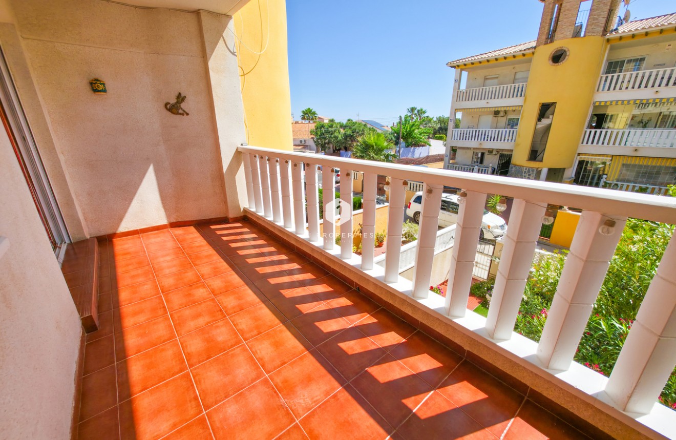 Aus zweiter Hand - Wohnung -
Cabo Roig - Costa Blanca