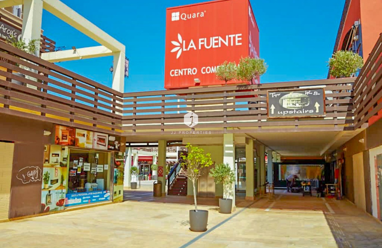 Aus zweiter Hand - Wohnung -
Cabo Roig - Costa Blanca