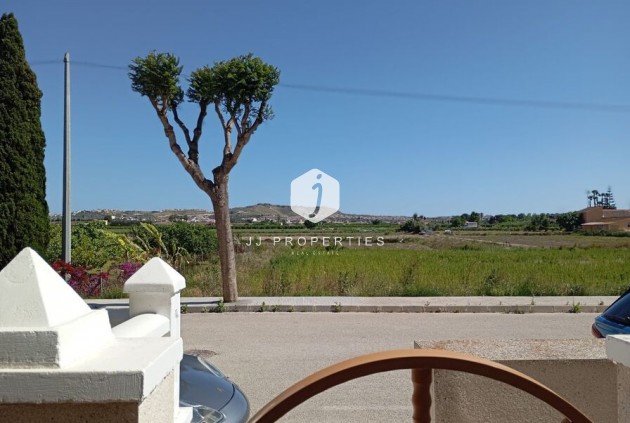 Aus zweiter Hand - Wohnung -
Daya Vieja - Costa Blanca