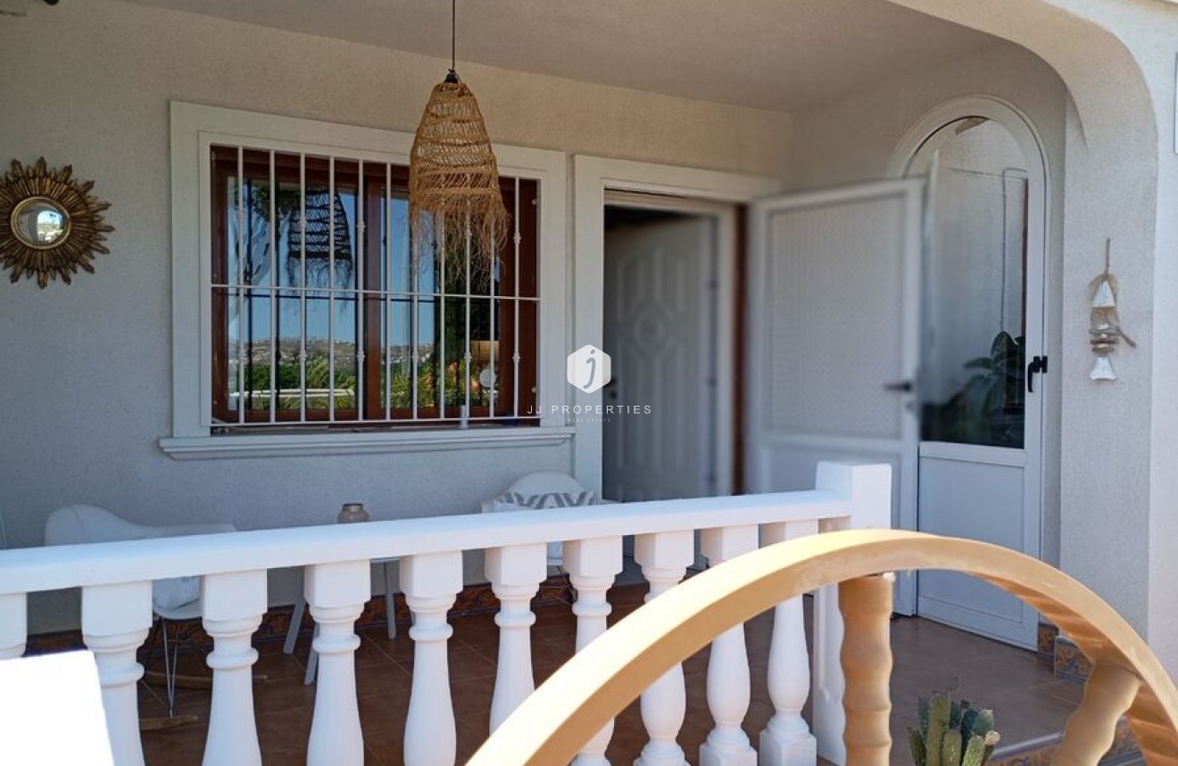 Aus zweiter Hand - Wohnung -
Daya Vieja - Costa Blanca