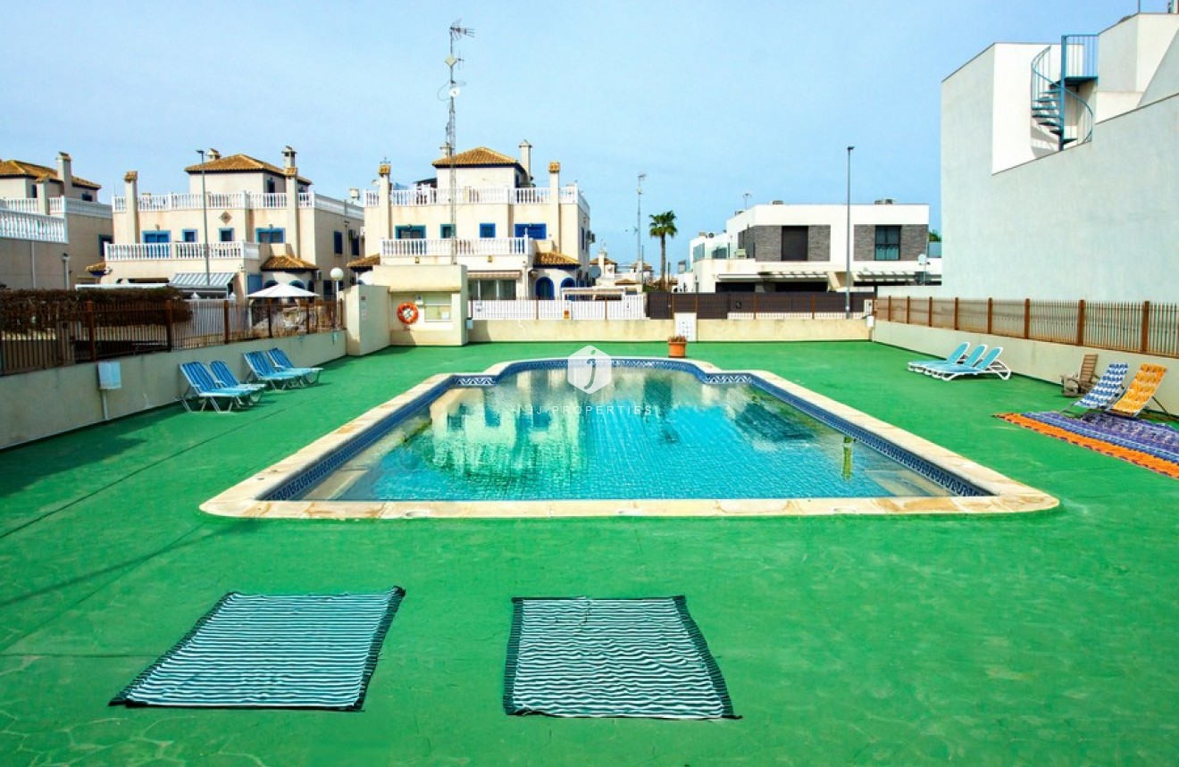 Aus zweiter Hand - Wohnung -
Daya Vieja - Costa Blanca