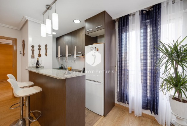 D'occasion - Appartement -
Torrevieja - Centro