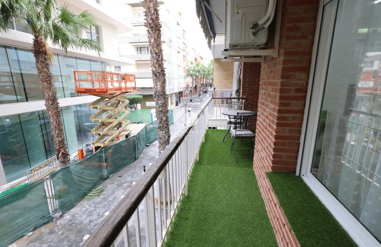 D'occasion - Appartement -
Torrevieja - Costa Blanca