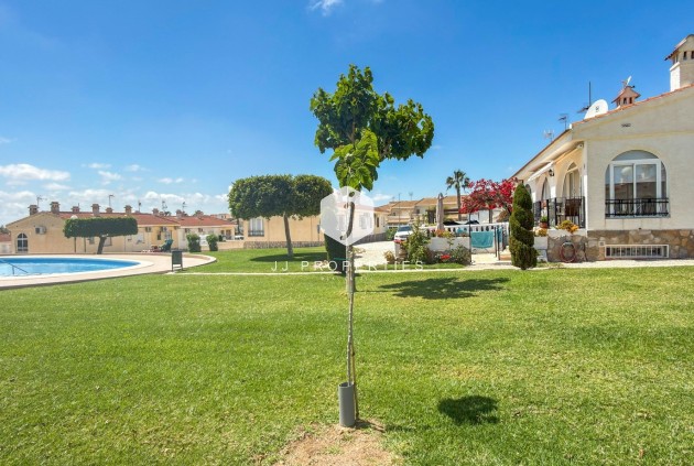 Segunda mano - Chalet -
Ciudad Quesada - Costa Blanca