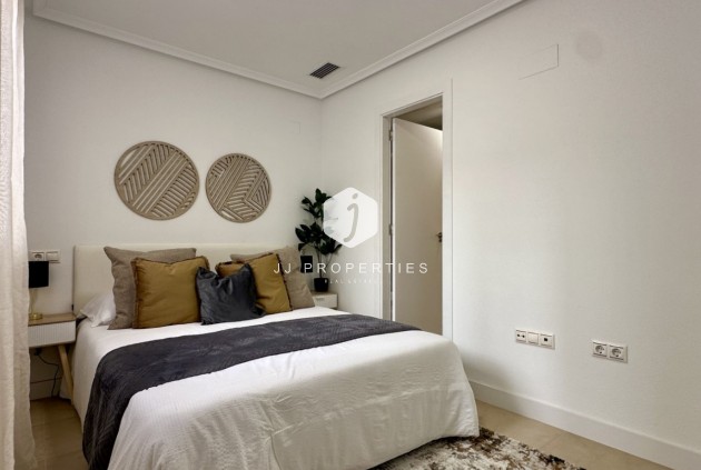 Resale - Apartment / flat -
Torrevieja - Costa Blanca