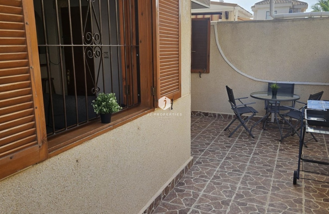 Resale - Apartment / flat -
Orihuela Costa - Costa Blanca