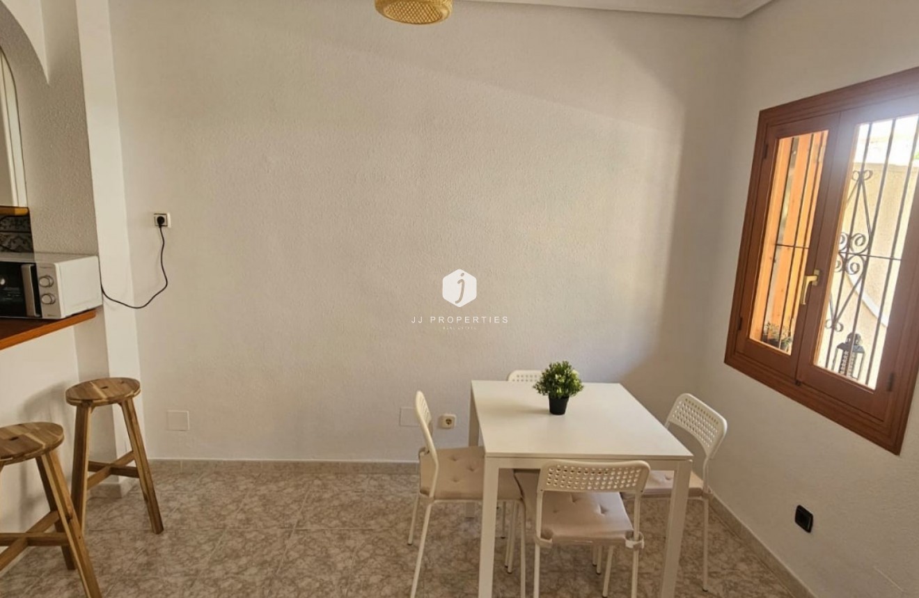 Resale - Apartment / flat -
Orihuela Costa - Costa Blanca