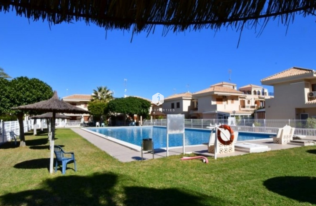 Resale - Apartment / flat -
Orihuela Costa - Costa Blanca