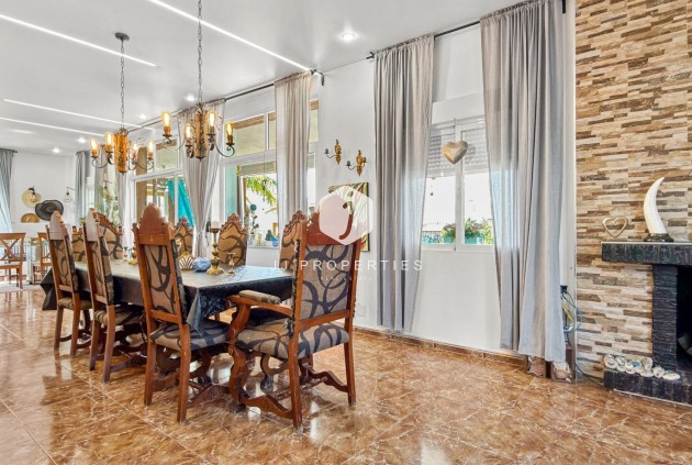 Resale - Villa -
Ciudad Quesada - Costa Blanca
