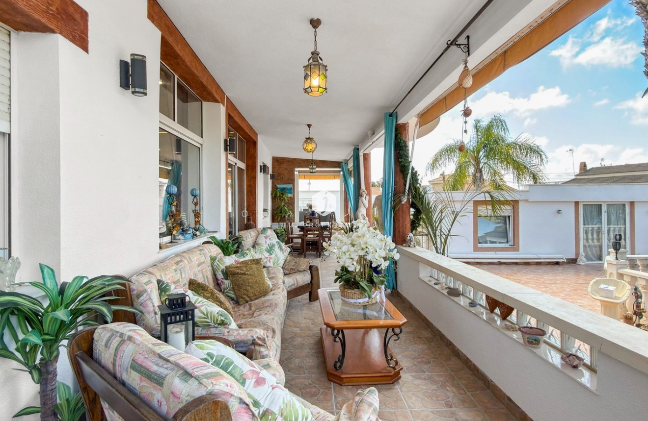 Resale - Villa -
Ciudad Quesada - Costa Blanca