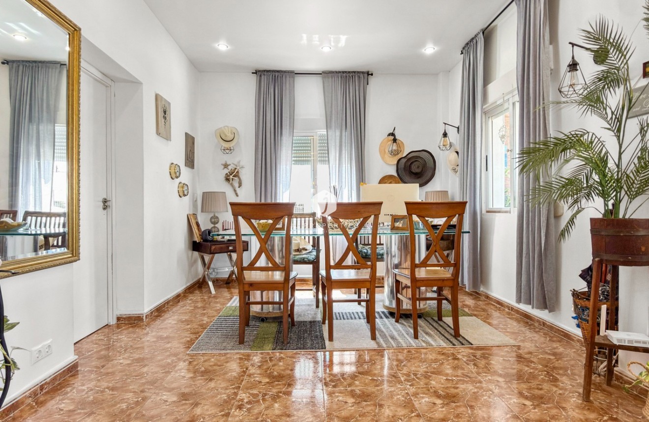 Resale - Villa -
Ciudad Quesada - Costa Blanca