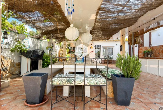 Resale - Villa -
Ciudad Quesada - Costa Blanca