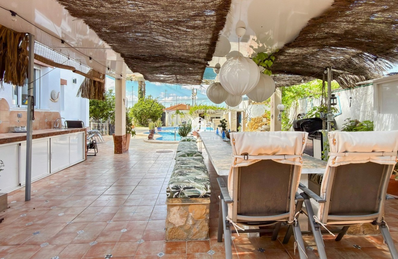 Resale - Villa -
Ciudad Quesada - Costa Blanca