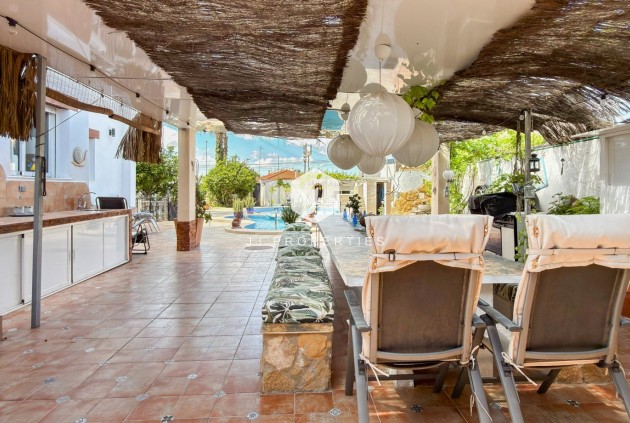 Resale - Villa -
Ciudad Quesada - Costa Blanca